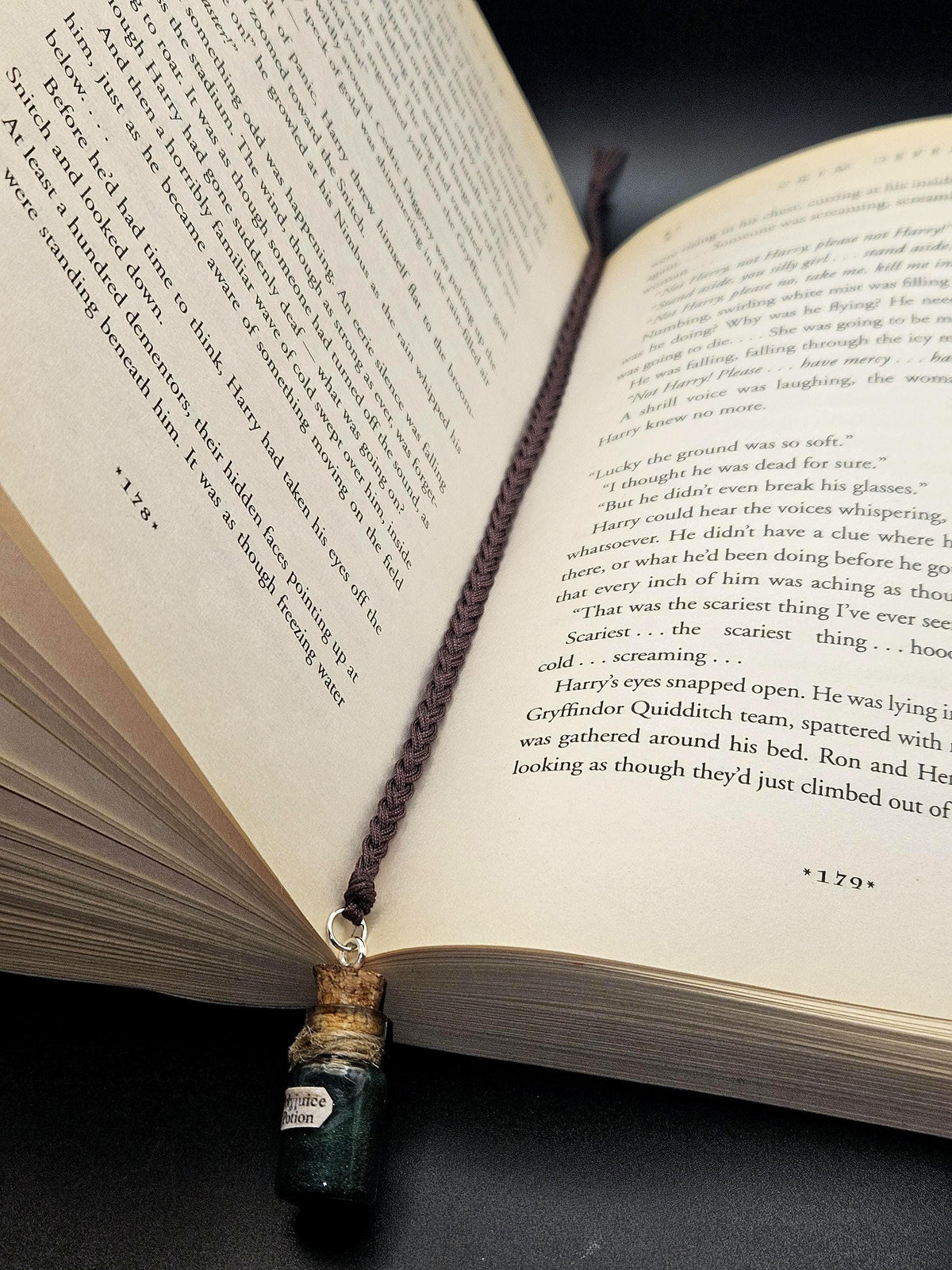 Mini green potion bottle bookmark-Fantasy inspired magical elixir for book lovers.