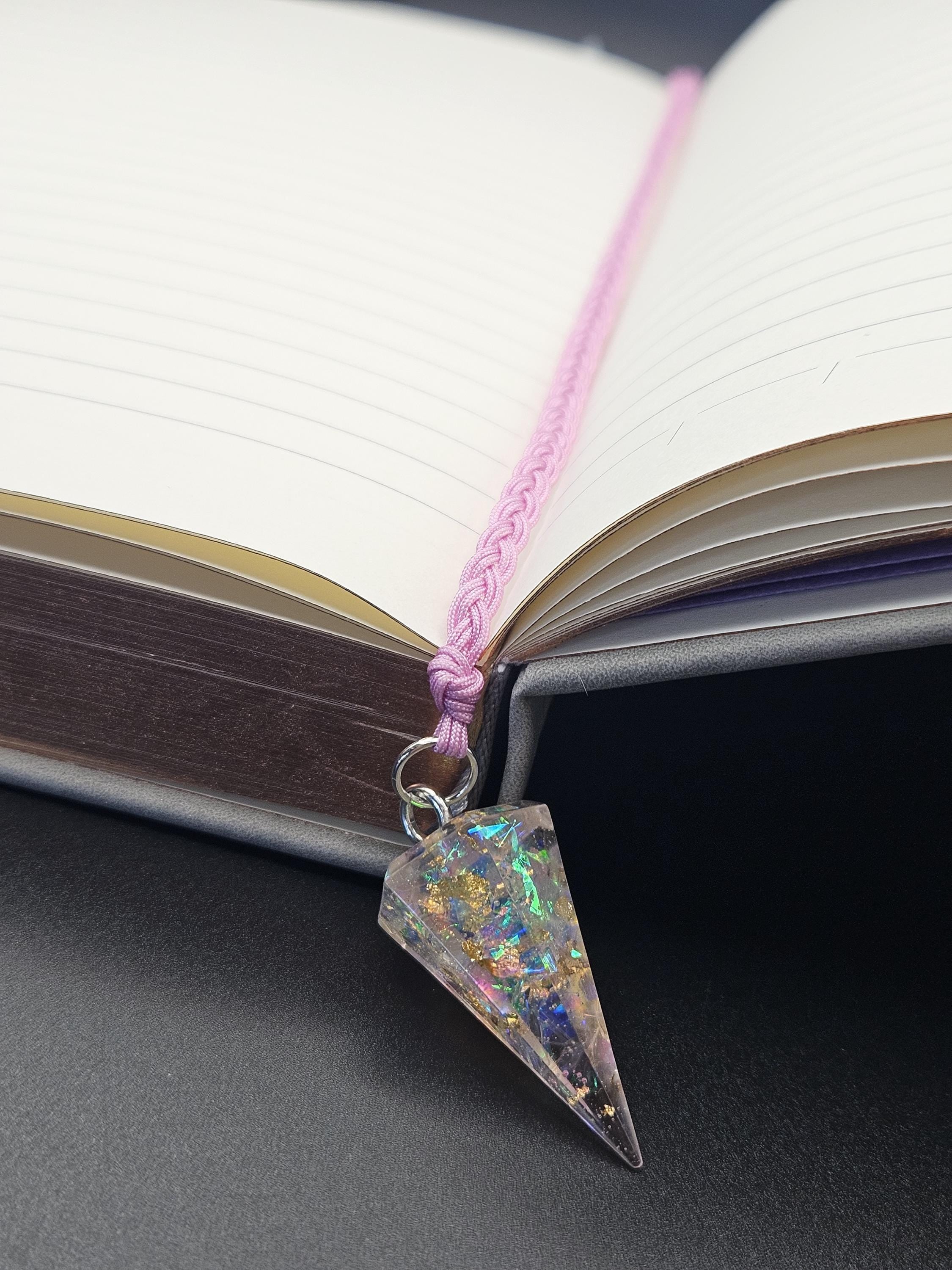 Holo gold pendulum bookmark