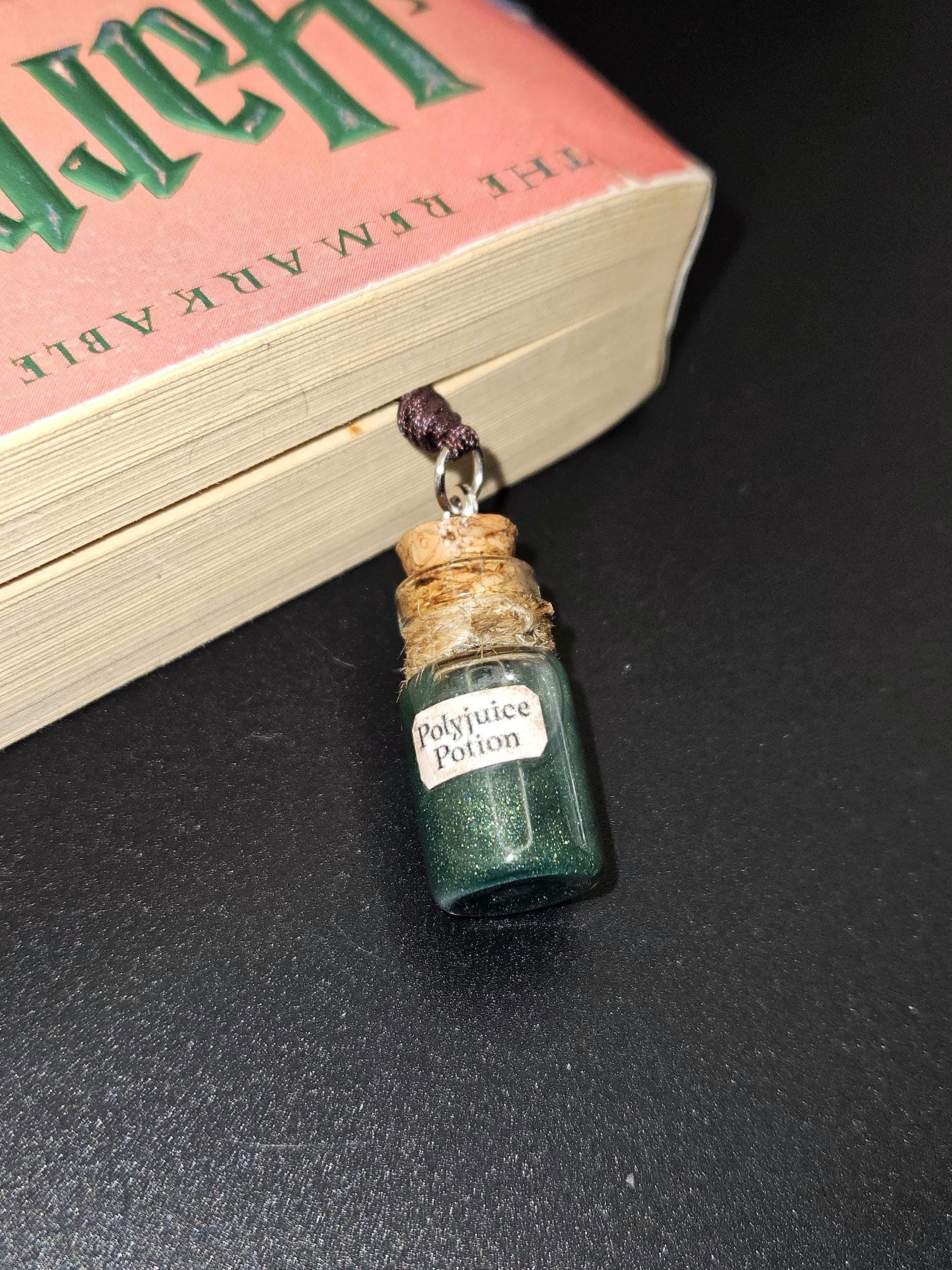 Mini green potion bottle bookmark-Fantasy inspired magical elixir for book lovers.
